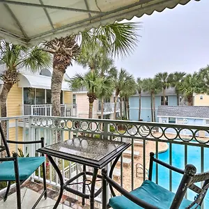 Charming Walk To Beach And Dining! Holiday home
